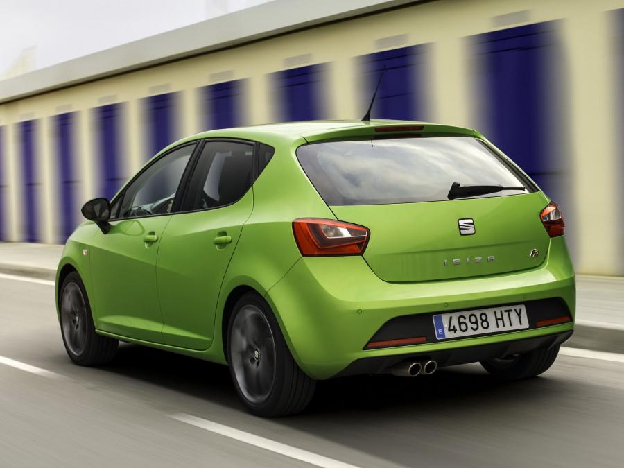  Seat Ibiza FR 2012 года  (фото 17 из 22)
